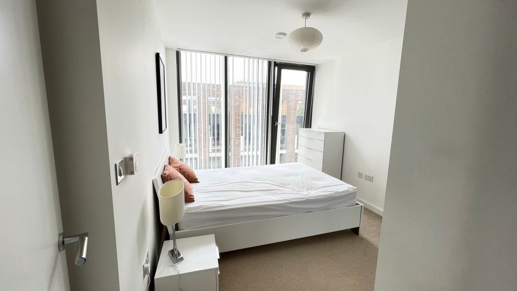 Property photo 3 of 5