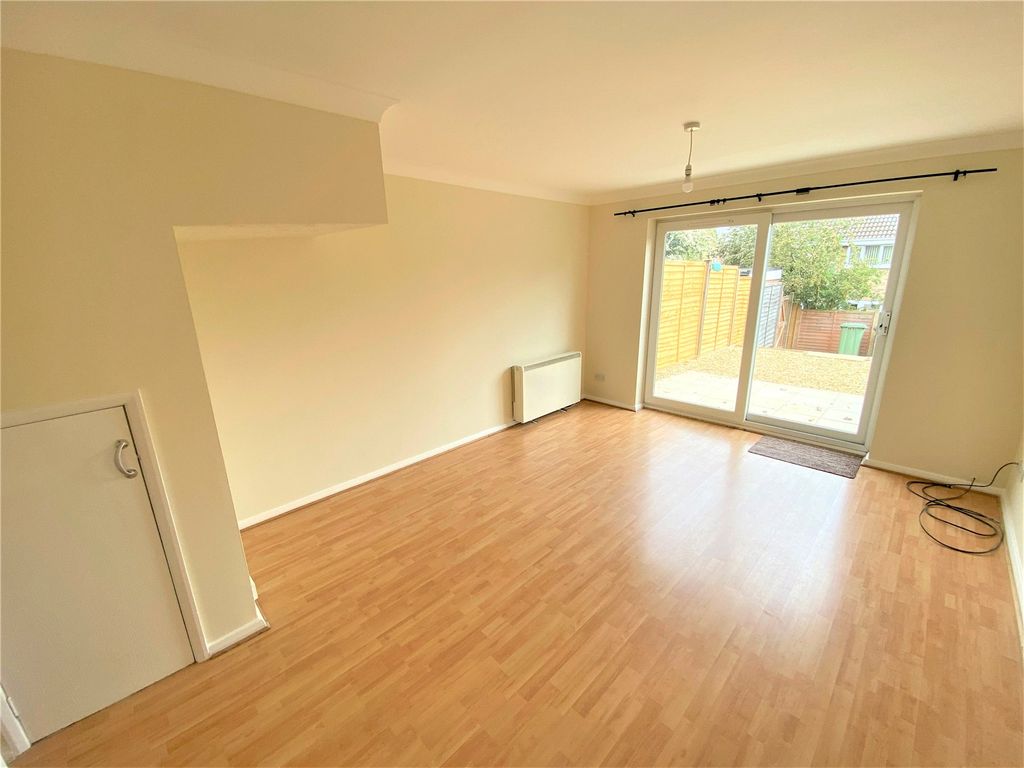 Property photo 3 of 7 Picture No. 07