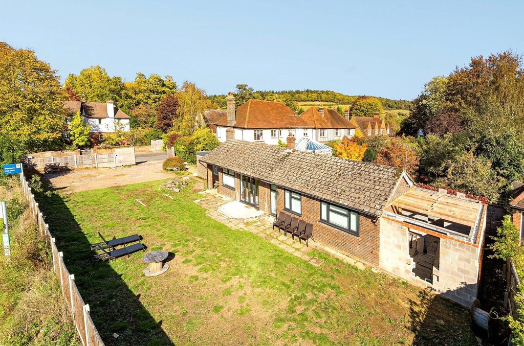 Property photo 1 of 20 Orchard Road