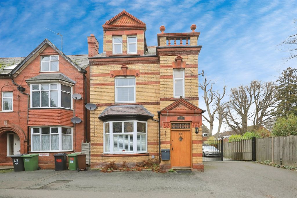 Property photo 1 of 20