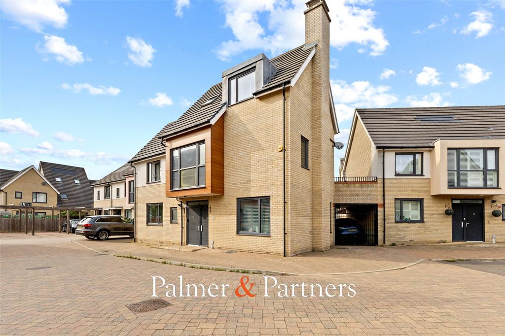 Property photo 1 of 28 Picture No. 30
