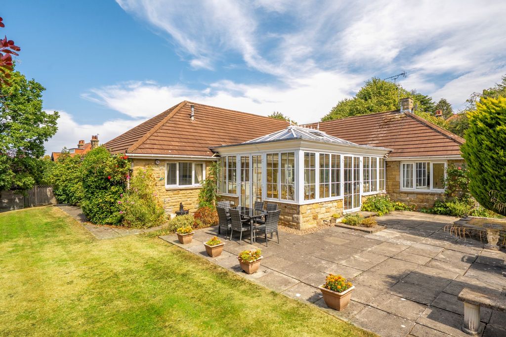 Property photo 1 of 28 1