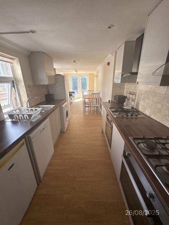 Property photo 1 of 15 7 Bedroom Residential For Rent