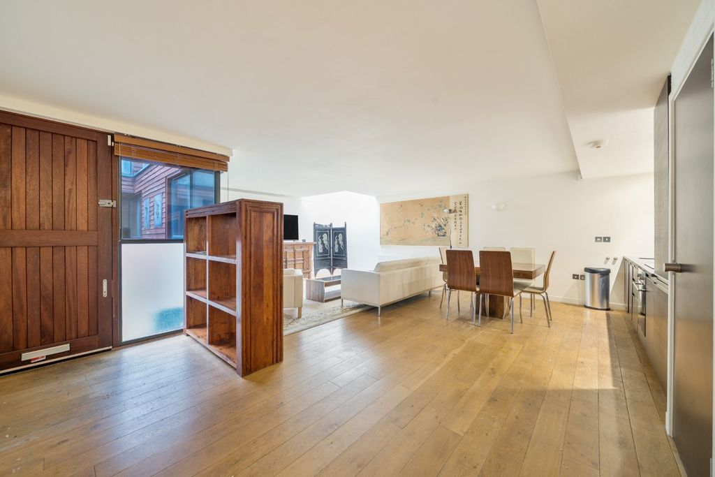 Property photo 2 of 15 Picture No. 06