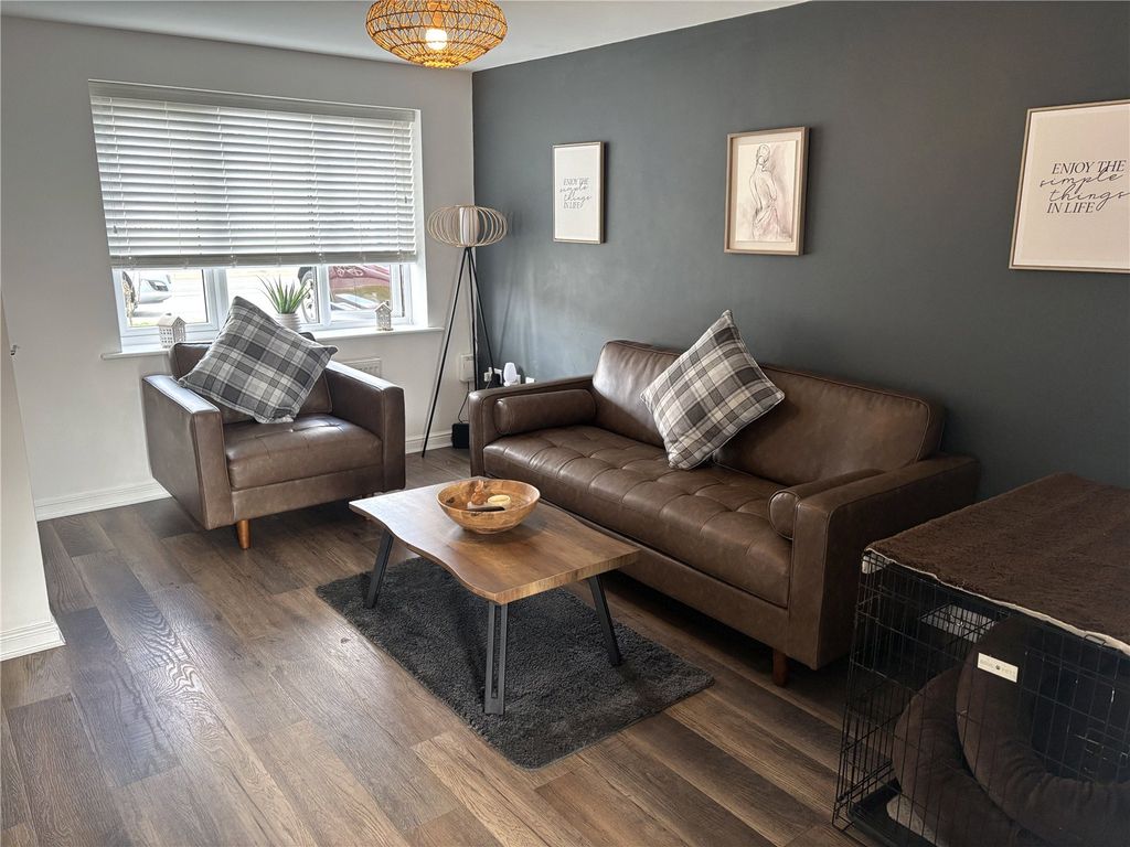 Property photo 2 of 8 Picture No. 02