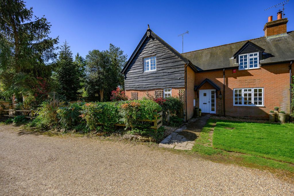 Property photo 2 of 35 Front