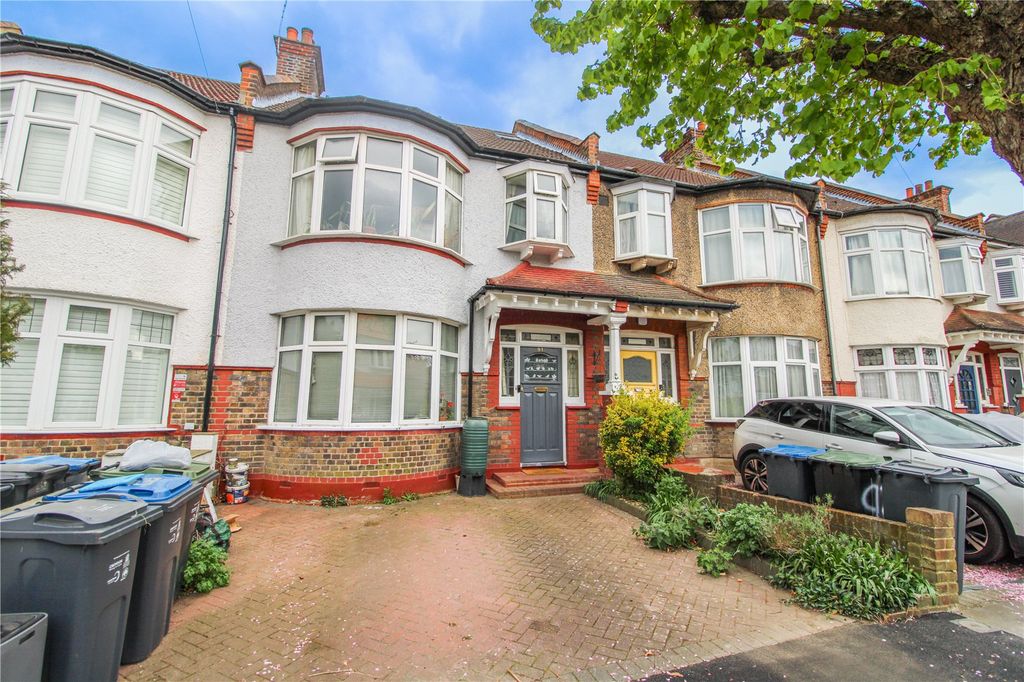Property photo 2 of 13 Picture No. 15