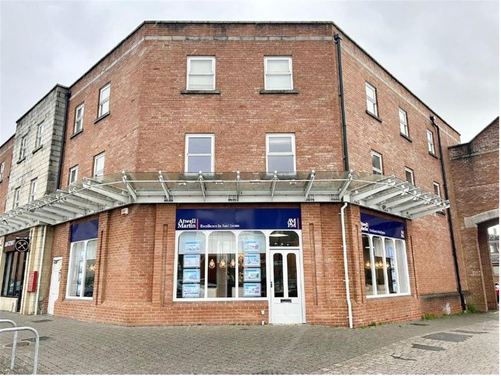 Property photo 1 of 5