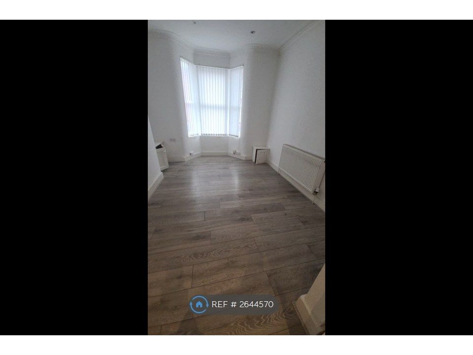 Property photo 2 of 31