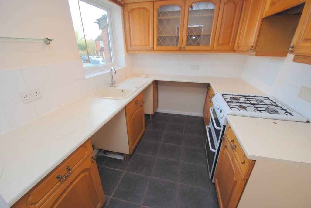 Property photo 1 of 5