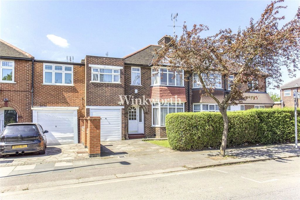 Property photo 1 of 9 Picture No. 09