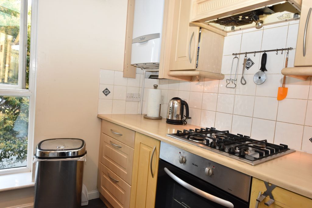 Property photo 3 of 15