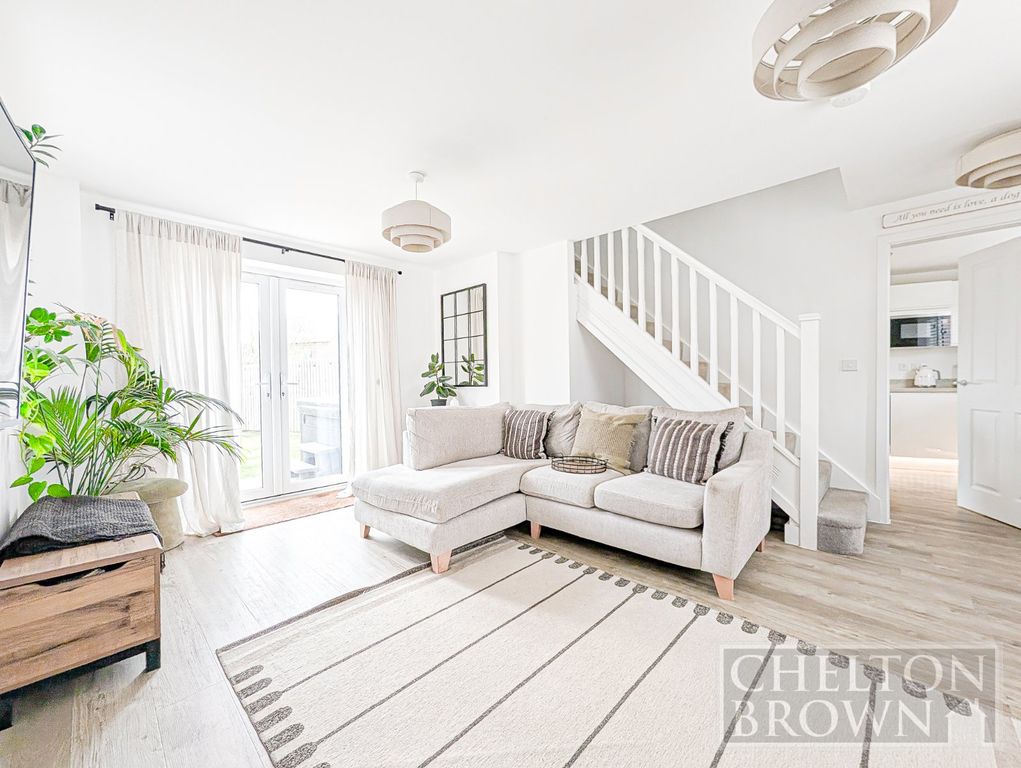 Property photo 2 of 45 Living Room