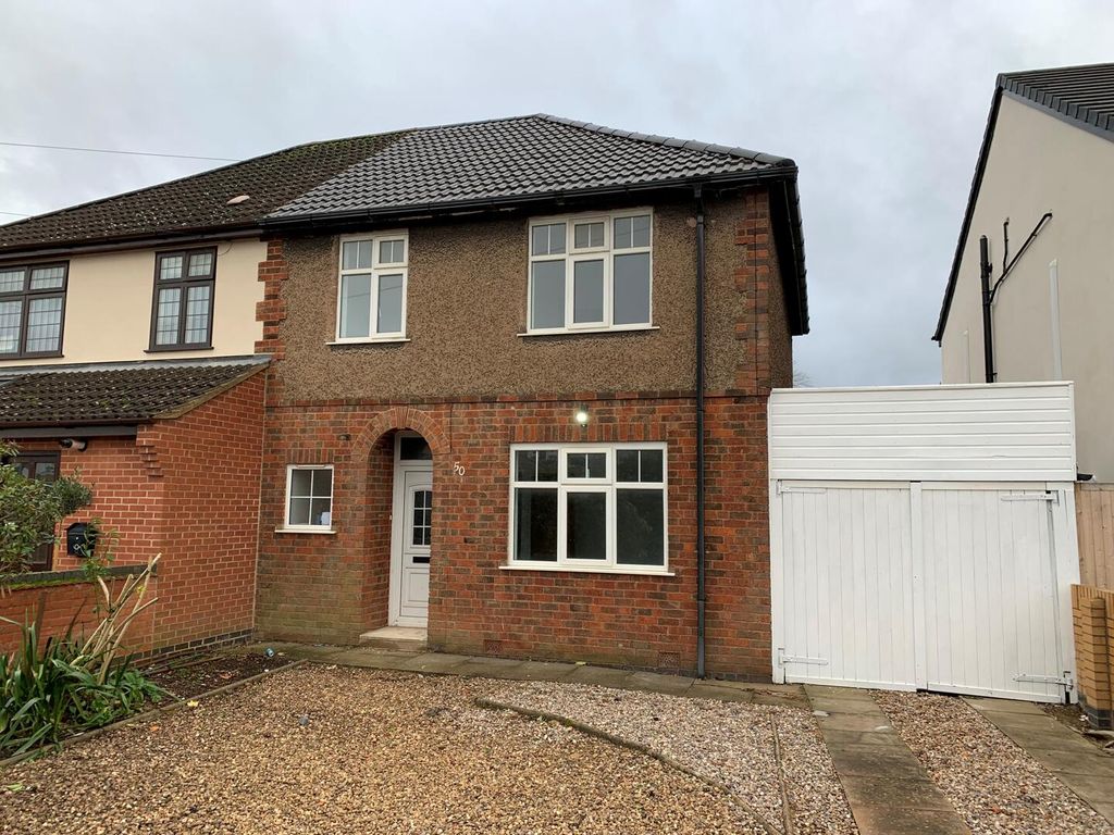 Property photo 1 of 2 Front (Exterior)