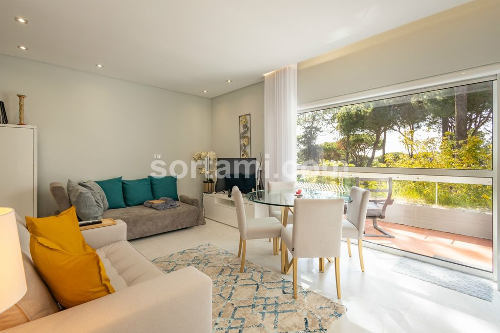 Property photo 1 of 32