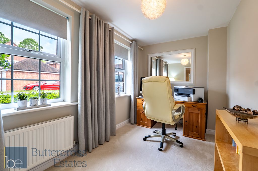 Additional image 5 of 5 bed detached house for saleOakfield Road, Fernwood NG24