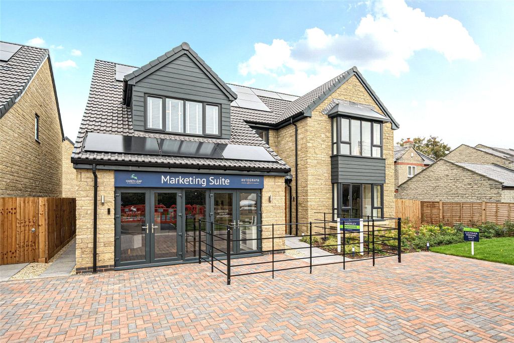 Property photo 1 of 36 Show Home