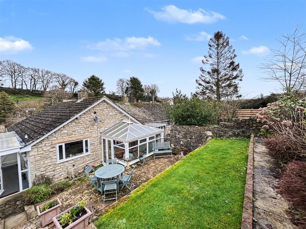 Property photo 3 of 15