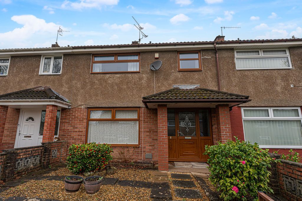 Property photo 1 of 27