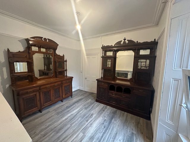 Property photo 3 of 12 Lounge