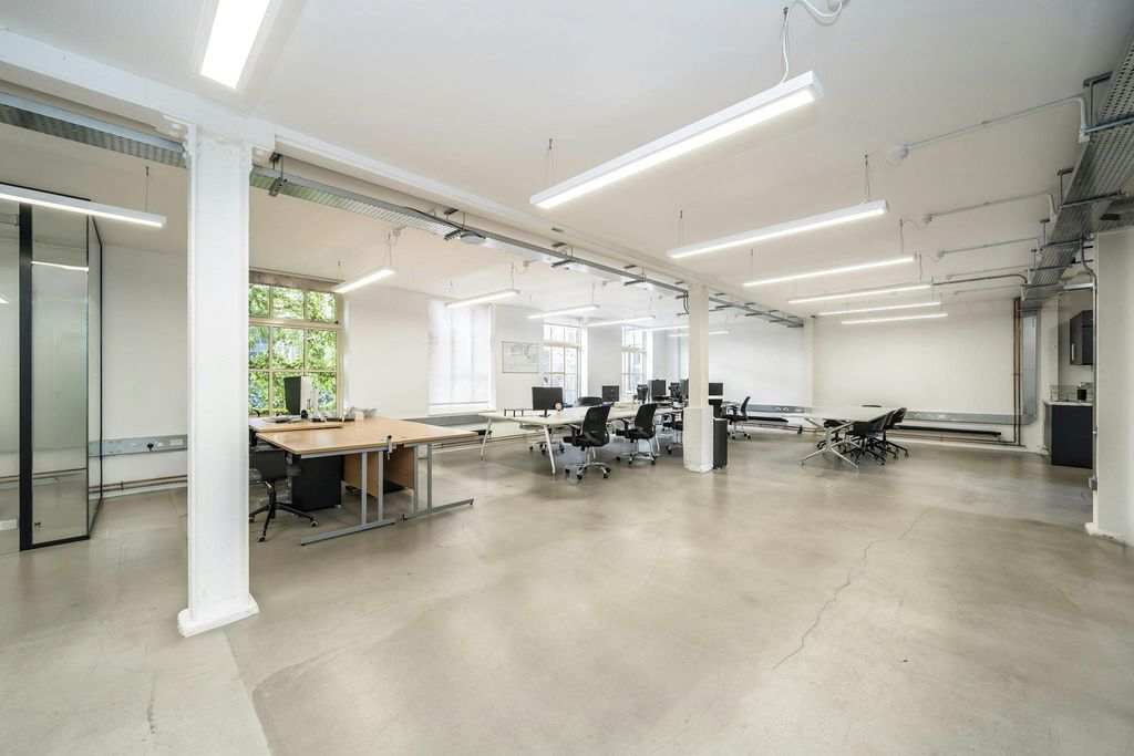 Property photo 2 of 5 Block E Ground Floor Lea.Jpg