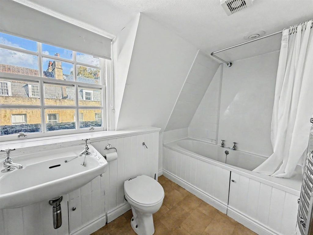 Property photo 3 of 6 Bathroom
