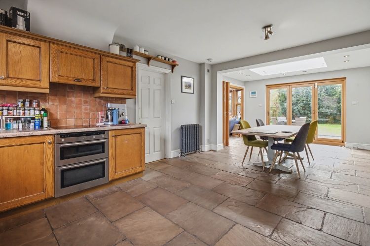 Property photo 3 of 10 326849