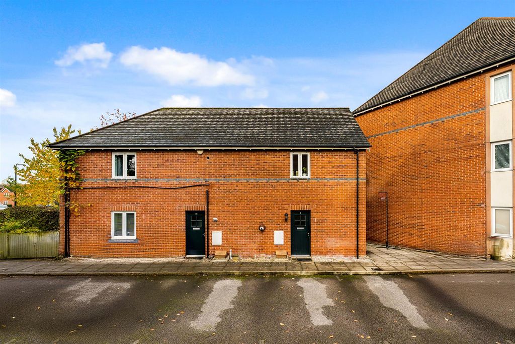 Property photo 1 of 24 Main Photo