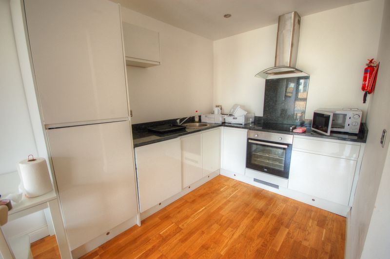 Property photo 2 of 5 Photo 6