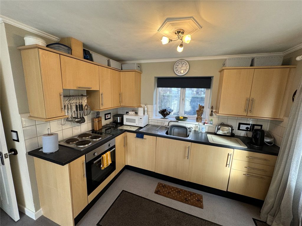 Property photo 3 of 10 Picture No. 02