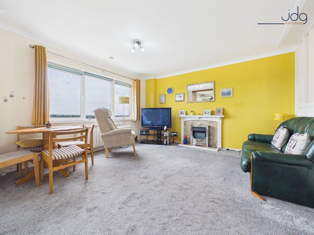 Property photo 3 of 12 Living Room