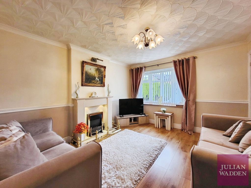 Property photo 3 of 15 Picture 3