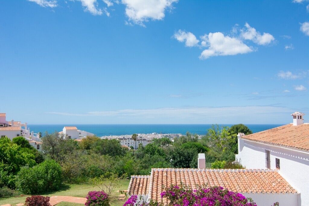 Property photo 2 of 10 Terrace Sea View