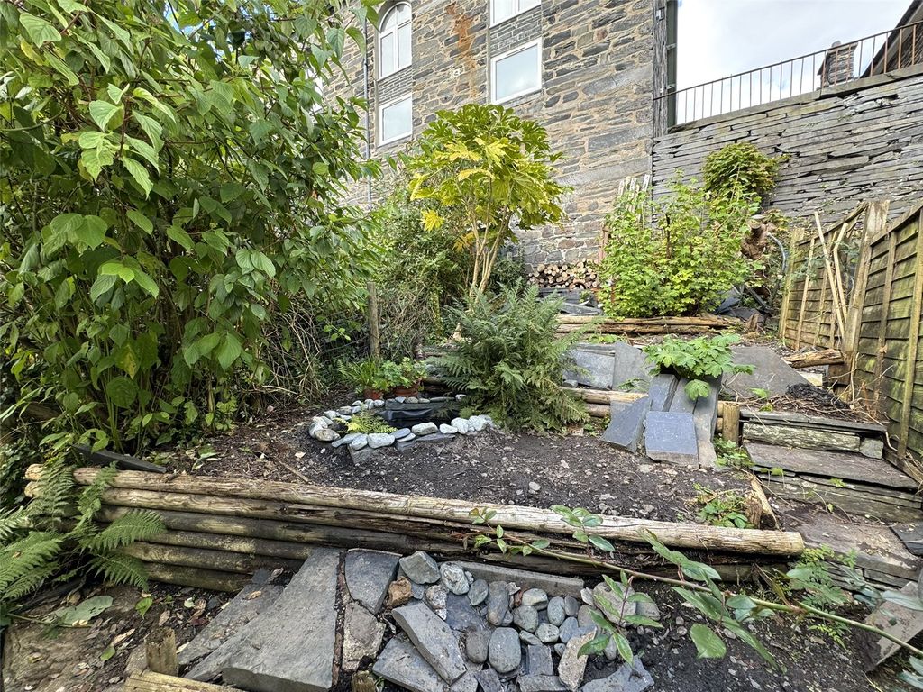 Property photo 3 of 17 Picture No. 03