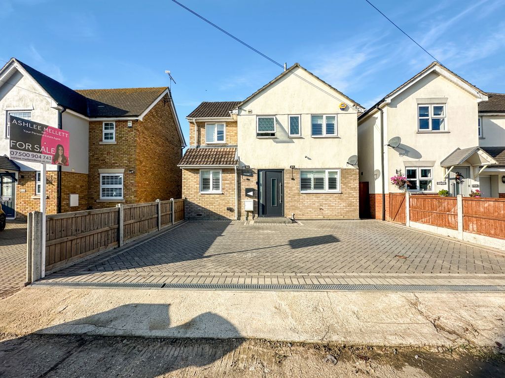 Property photo 2 of 22