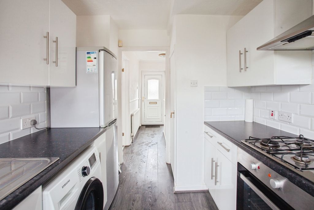 Property photo 2 of 15 Pbox-Img.Jpg