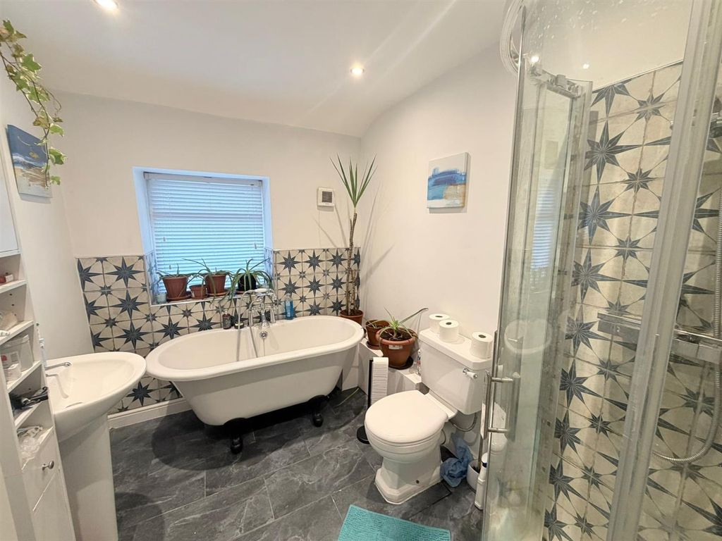 Property photo 2 of 14 (3).Jpeg