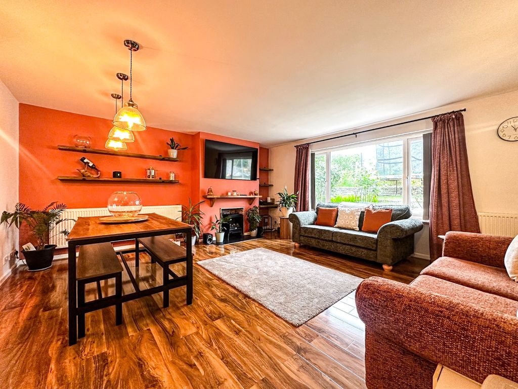 Property photo 3 of 20 5021786