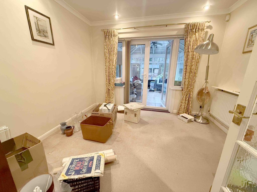 Property photo 3 of 15 Gallery