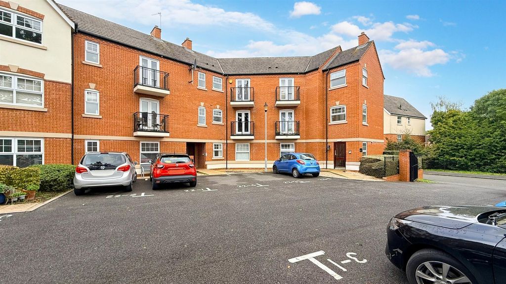 Property photo 1 of 14 4.Jpg