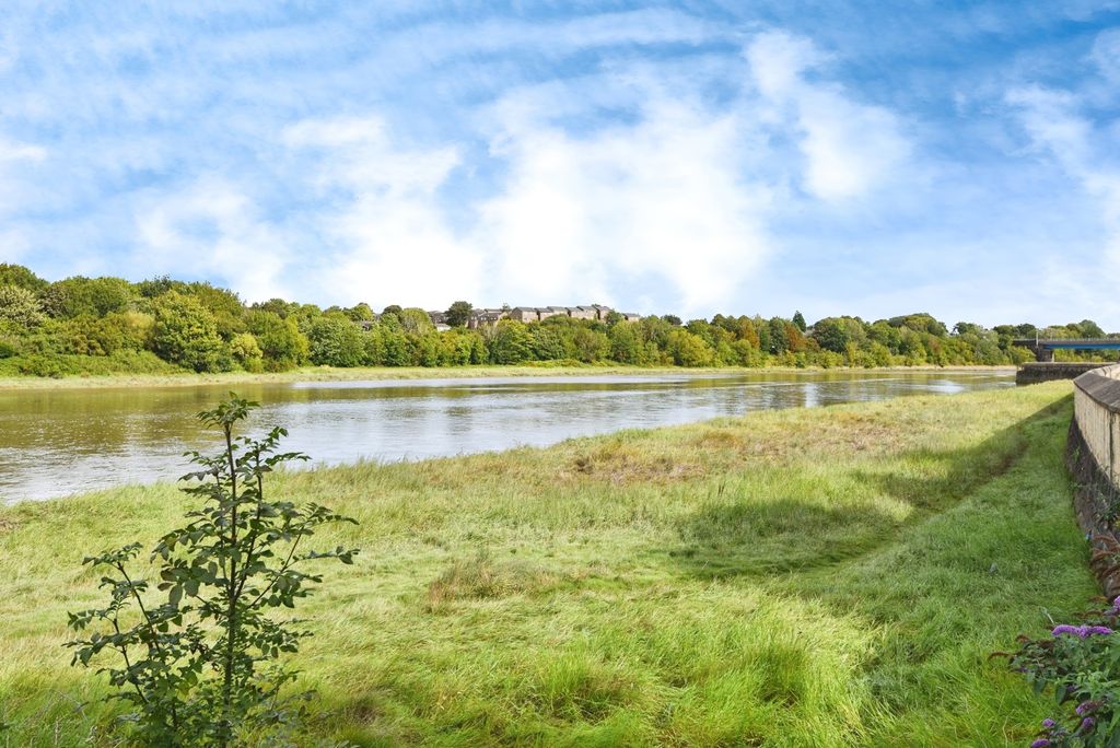 Property photo 3 of 17 River Walks