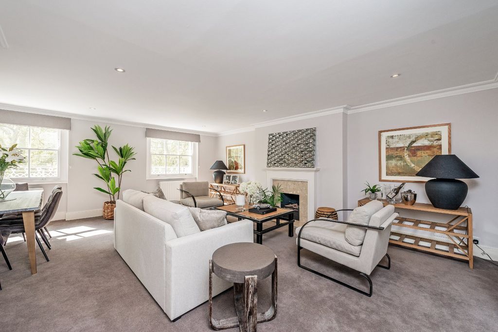 Property photo 1 of 14 Receprion Room