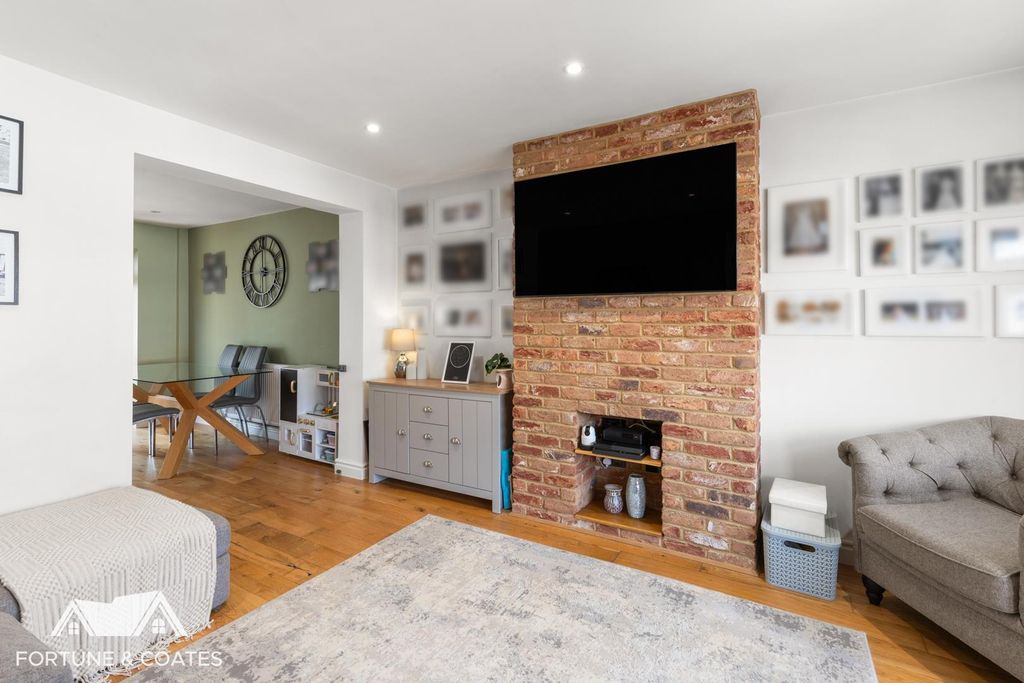 Property photo 3 of 22 Firpark_14.Jpg