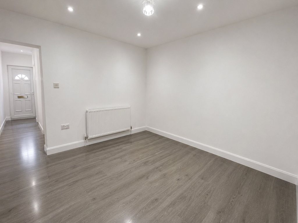 Property photo 3 of 11 Picture No. 07