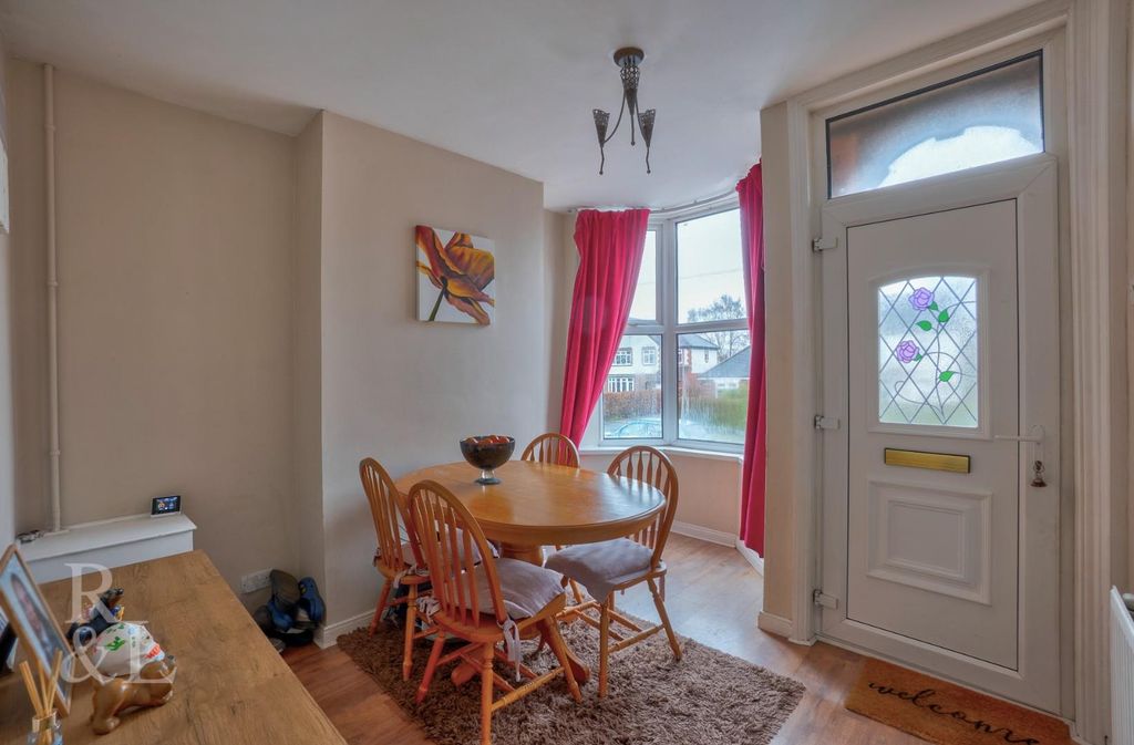 Property photo 3 of 14 80 Bosworth Road (9).Jpg