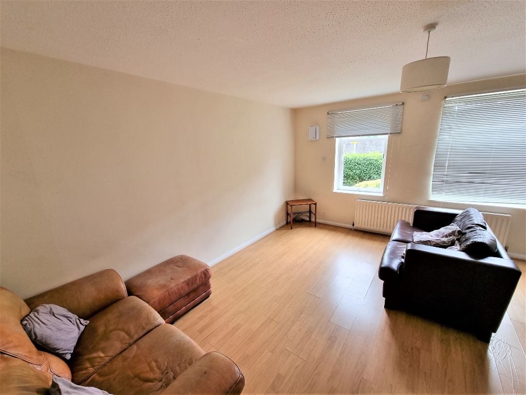 Property photo 3 of 11 Photo 3