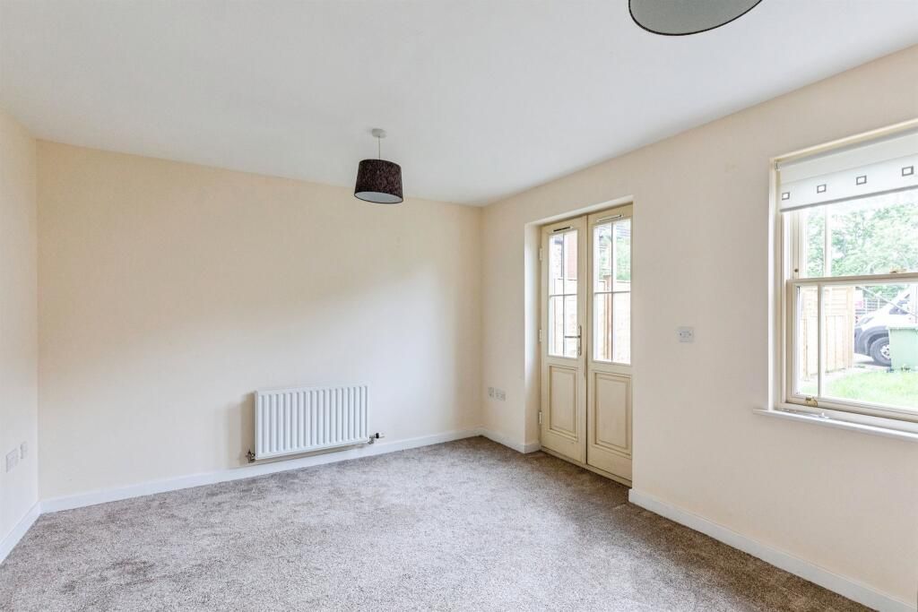 Property photo 3 of 18 Image