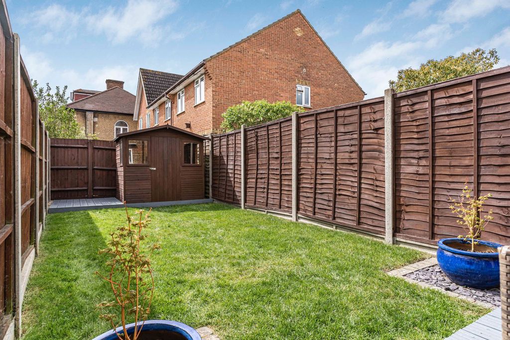 Property photo 3 of 14