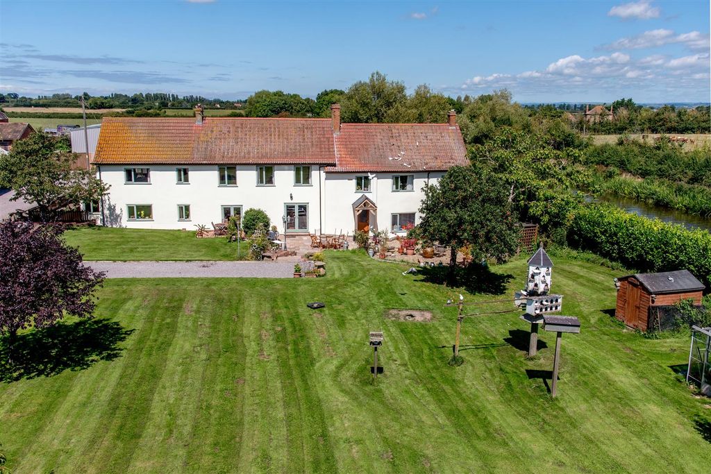 Property photo 1 of 34 Image03.Jpg