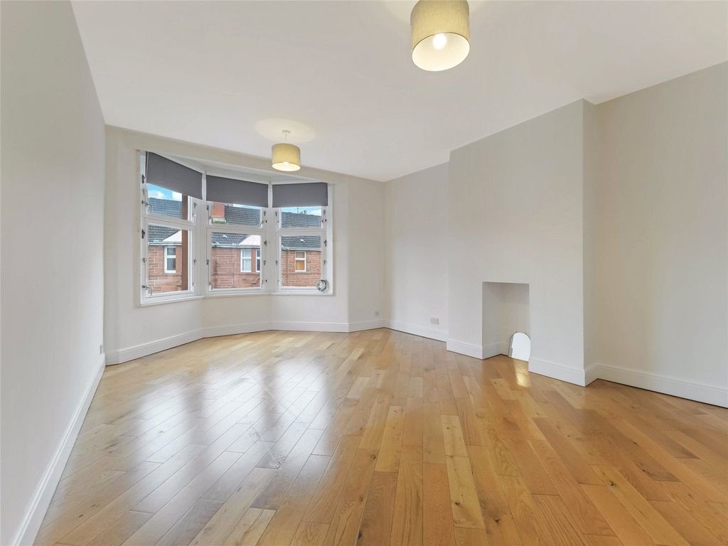 Property photo 2 of 20 Picture No. 05